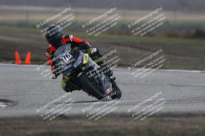 media/Nov-29-2025-TrackDaz (Sat) [[10ae2d9bce]]/B Group/Session 3 (Outside Grapevine)/